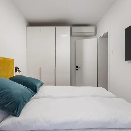 Modern Apartment Di Piu With Free 20M2 Garage Parking Rijeka Exterior photo