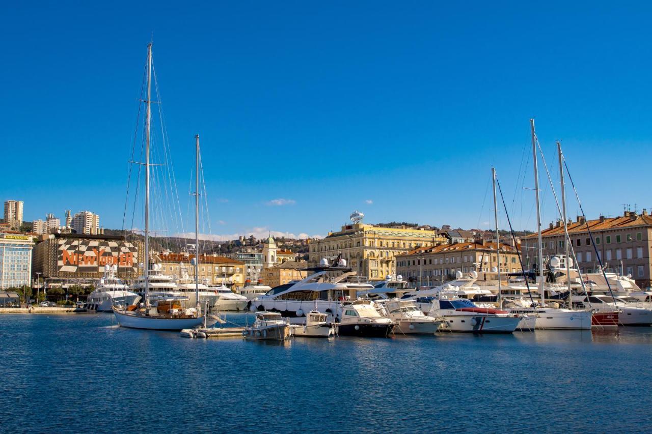 Modern Di Piu With Free 20m2 Garage Parking * Rijeka