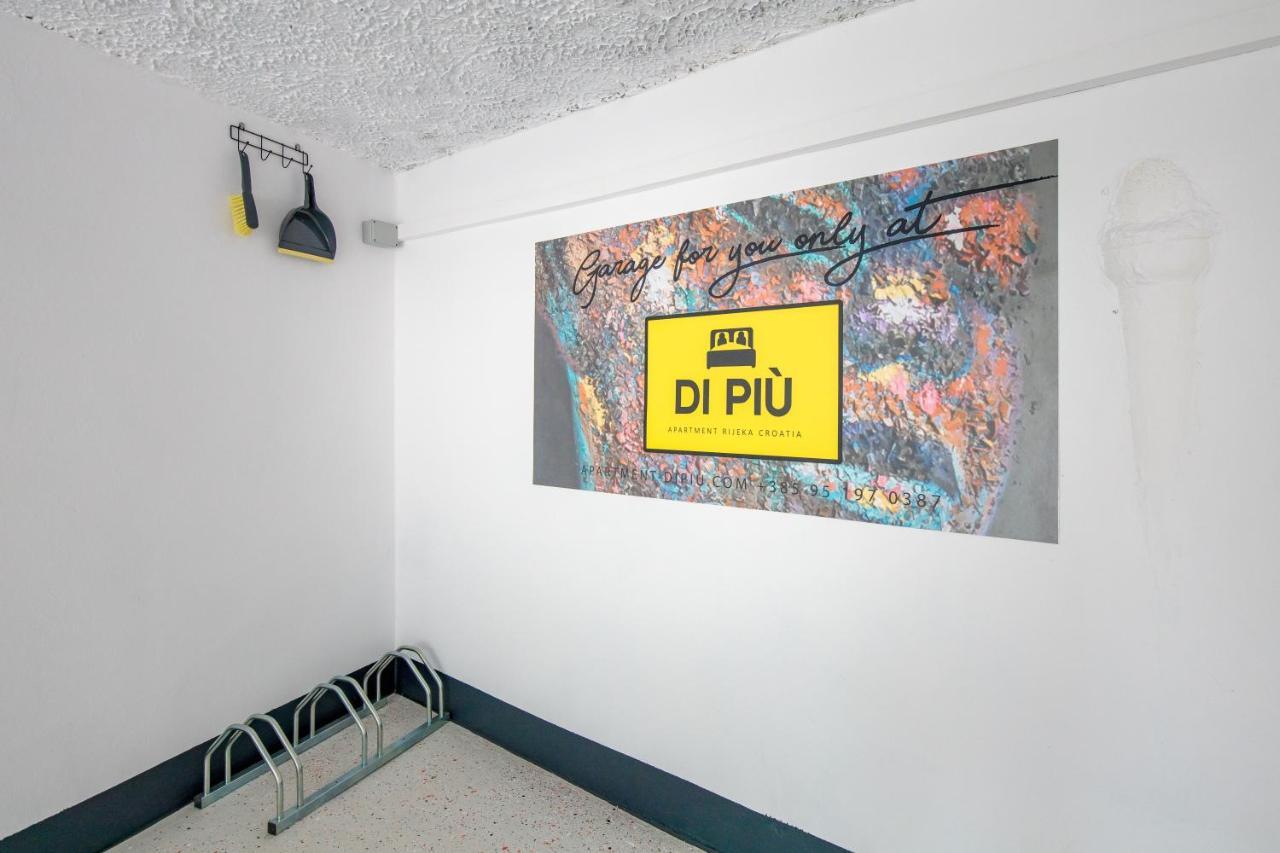 Apartment Modern Di Piu With Free 20m2 Garage Parking